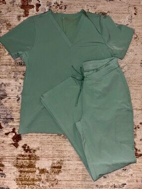 Mandala Jade Green Scrub Set